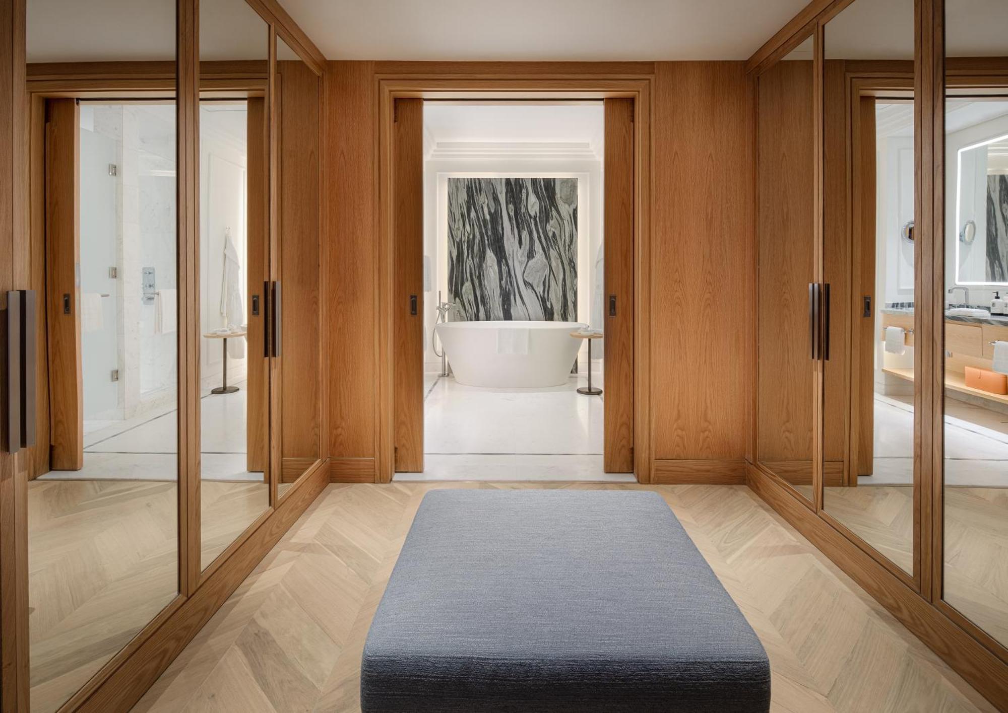 Four Seasons Resort And Residences At The Pearl - Qatar Doha Exterior photo